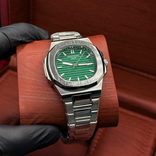 PP Silver | Green Dial with Date